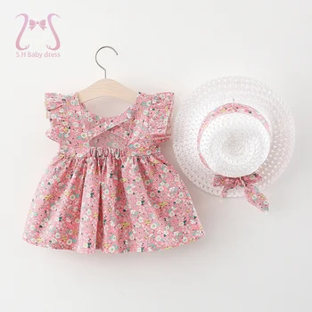 2 adet yaz elbisesi Kız Çiçek Uçan Kollu pamuklu yuvarlak boyun Bebek Giysileri Trend Yürümeye Başlayan Çocuk Giyim Seti + Şapka