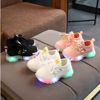 Boyutu 21-30 Çocuk Nefes Parlayan rahat ayakkabılar Bebek led ışık Up Ayakkabı Aydınlık Sneakers Erkek ve Kız için kaymaz Sneakers