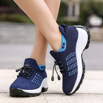 Kadın Kama Platformu Sneakers Yeni Moda Rahat spor ayakkabı Dantel-up Örgü Nefes kadın vulkanize ayakkabı Artı Boyutu 35-45
