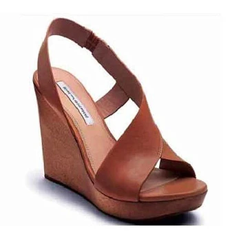 Kadın Yaz Ayakkabı Kadın Bayanlar Sandalet 2020 Peep Toe Muhtasar Kama topuklu sandalet Takozlar Toka Ayakkabı Platformu kadın ayakkabısı