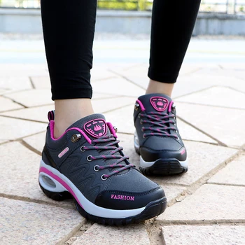 Kadınlar için ayakkabı Sneakers Platformu Tasarımcı Marka Lüks Kadın Ayakkabı Takozlar kaymaz Nefes Tıknaz Yürüyüş Spor bayan ayakkabıları