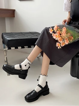 Mary Janes Yuvarlak Burunlu Ayakkabı Düz Rahat moda ayakkabılar Kadın Düz 2022 Yaz Zarif Orta Topuk kadın ayakkabısı Toka Tasarımı