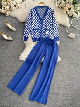 Moda örgü elbise kadın Rahat Satranç Tahtası Ekose V Yaka Örme Hırka Ceket Ve Yüksek Bel Rahat Geniş Bacak Pantolon 2 parça Setleri