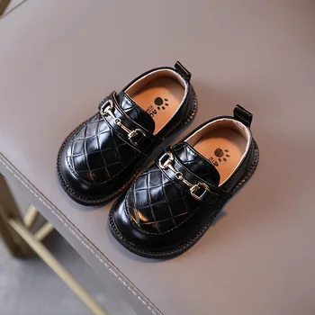 Okul Çocuk Ayakkabıları Erkek Bebek İçin Yapay PU bebek ayakkabısı Siyah Bej Renk Yumuşak Taban Kaymaz Yürüyüş Rahat Bebek Kız Ayakkabı
