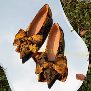 Retro Kelebek Sivri Düz Sandalet Kadınlar İçin Akçaağaç Yaprağı Baskı Çin Tarzı zarif ayakkabılar Yaz Sığ Kadın Ev Ayakkabıları