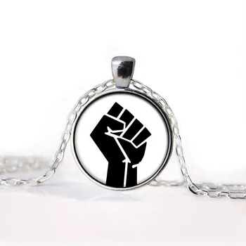 Siyah Panter Parti MLK YUMRUK Düğmesi Charm Çelik Bilyalı Zincir Kolye hediyeler cam Kolye Kolye Kazak Zinciri Hediye