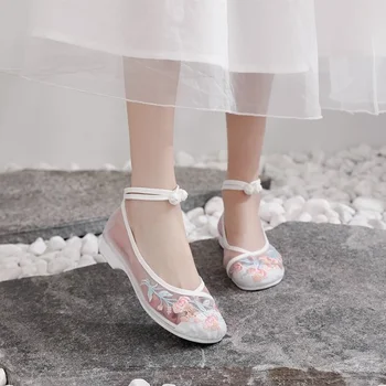Yaz Yeni Moda Etnik Tarzı İşlemeli Ayakkabı Antik Stil Hanfu Ayakkabı Örgü gündelik kadın ayakkabısı